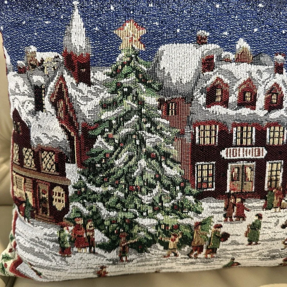 Vintage Christmas Embroidered Tapestry Throw Pillow 18 Inch Winter Town‎ Scene